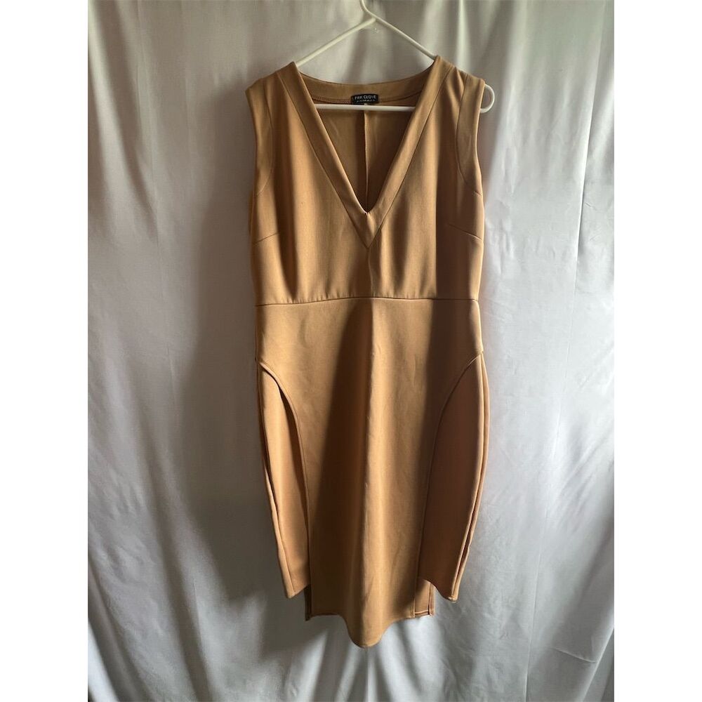 Pink Clove Women's Standard Size 16 Camel Sleeveless V-Neck Bodycon Dress